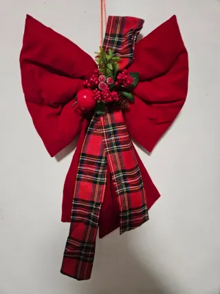 Fiocco Rosso Velluto con Decorazioni Natalizie