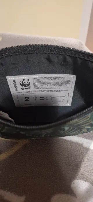 Bustina portatutto WWF con stampa tropicale