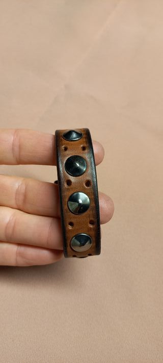 Braccialetto unisex in vero cuoio col. marron