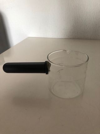 Jarra medidora de vidrio para café