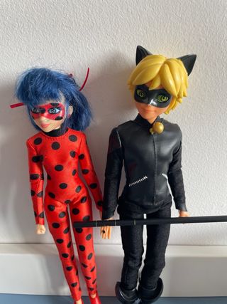 Muñecos Ladybug y Cat Noir