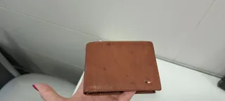 Billetera de piel para caballero