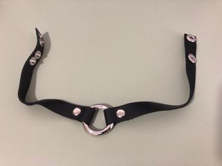 Choker negro con anilla