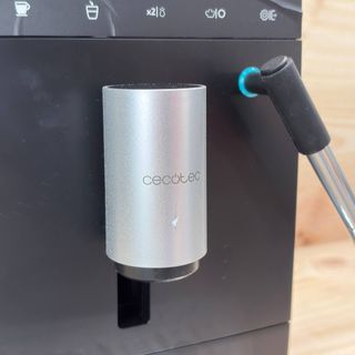 Cafetera Cecotec Cremmaet Compact Steam 19 bares