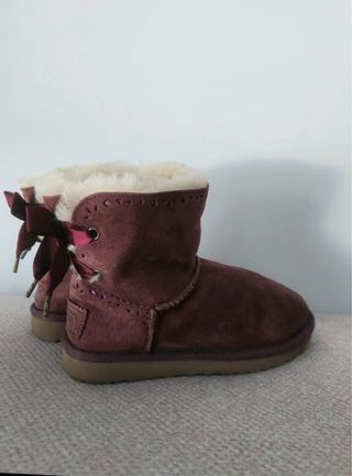 Botines UGG Dixi Flora Ante Morado