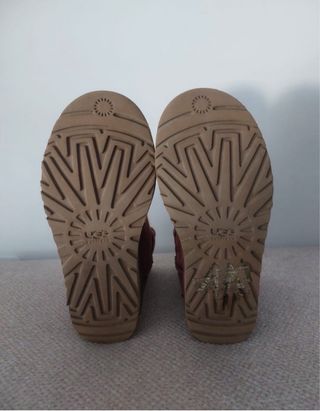 Botines UGG Dixi Flora Ante Morado