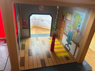 Hape Estación de Bomberos de Madera