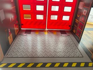 Hape Estación de Bomberos de Madera