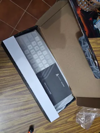 Teclado Ajazz Beige/Blanco