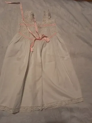 Vestido y gorro bebé antiguos