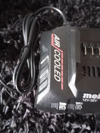 2 Baterías Metabo 4Ah + Cargador ASC55