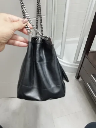 Bolso negro Zara
