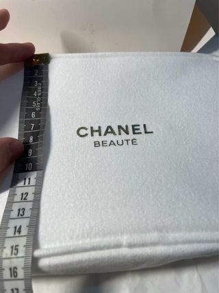 Chanel neceser