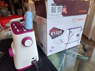 Máquina de Coser Necchi K132A