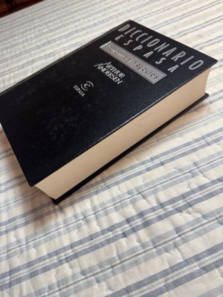 Diccionario Espasa de Economía y Negocios