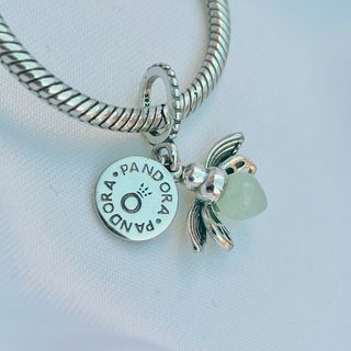 CHARM LUCIÉRNAGA BRILLA OSCURIDAD