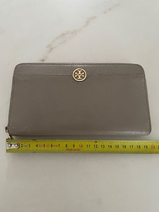 Monedero Tory Burch (color topo), comprado 300$