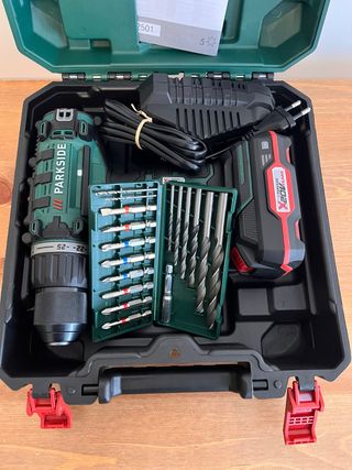 Taladro Atornillador + Accesorios