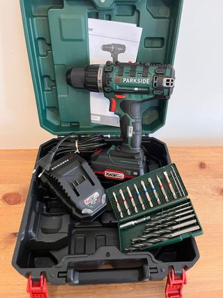 Taladro Atornillador + Accesorios