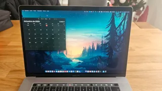 MacBook Pro 15,4 16GB RAM 512gb Disco