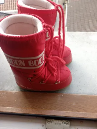 Botas Moon Boot Rojas talla  30