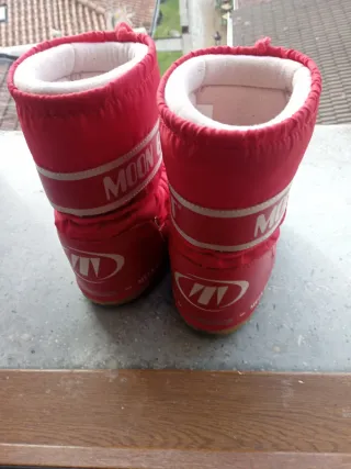 Botas Moon Boot Rojas talla  30
