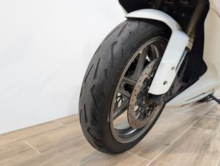 SUZUKI GSX R 600 2012