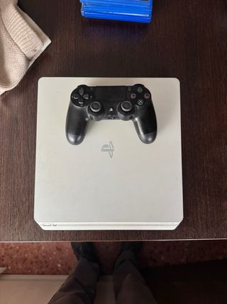 Consola PS4 Slim Blanca