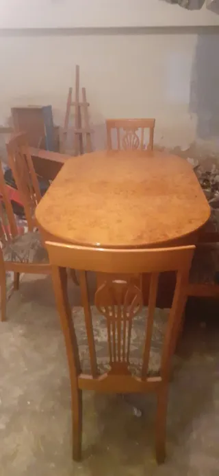 Conjunto mesa y 6 sillas madera