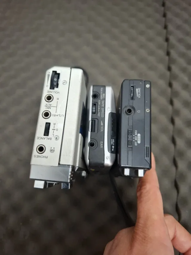 Lote 3 Walkman AIWA, Sony, Panasonic