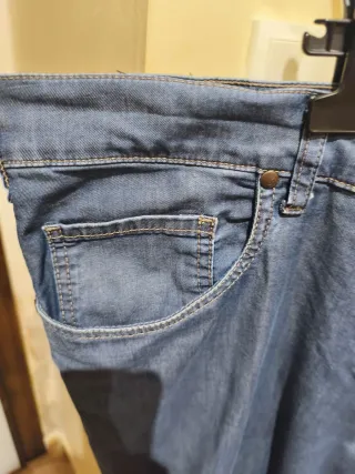Pantalón vaquero azul hombre talla 58.