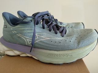Mizuno waveskyrise 6
