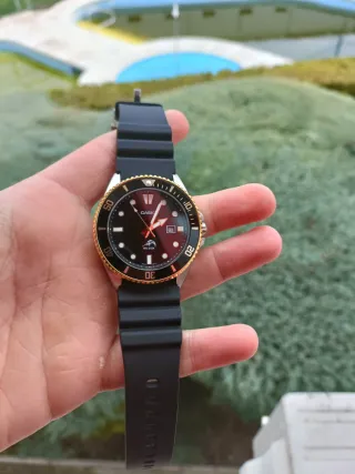 Casio Marlin Negro y Dorado