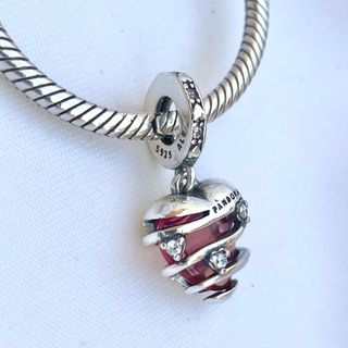 CHARM CORAZÓN MURANO ROJO