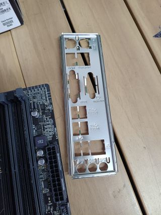 Placa base ASUS B150M-C LGA1151 PCI-E 4xDIMM DDR4