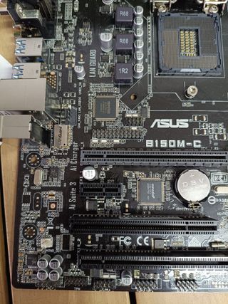 Placa base ASUS B150M-C LGA1151 PCI-E 4xDIMM DDR4
