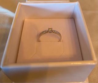 Sortija oro blanco diamante natural al 50%