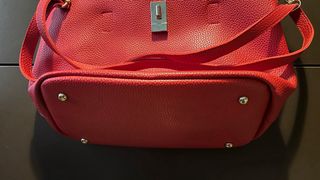 Bolso rojo de piel sintéticas 30x23