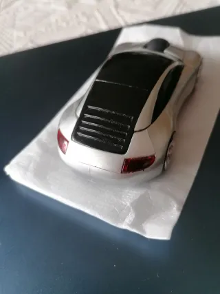 Mini Mouse a forma di auto, nuovo