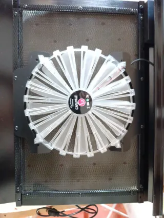 MacBook Pro 15 2018 i7 16GB RAM Plata