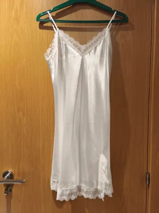 Conjunto camisón y bata novia