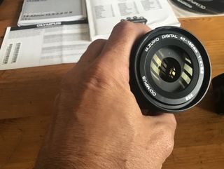 Olympus OM-D E-M10 Mark II + Objetivo 40-150