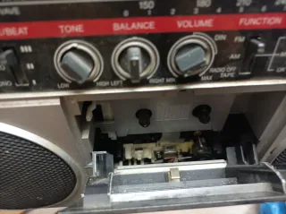 Radio Cassette Toshiba