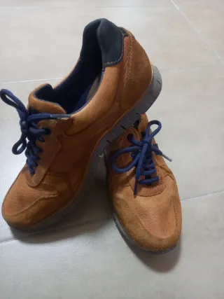 Zapatos hombre Son de piel marca Sanitiged