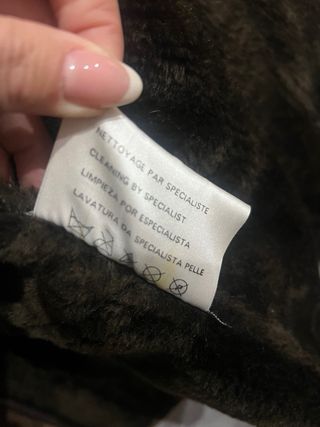 Montone in vera pelle marrone