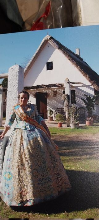 Traje de Fallera Oro y Multicolor
