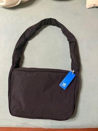 Borsa Adidas nera nuova