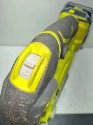 Caladora Ryobi a Batería