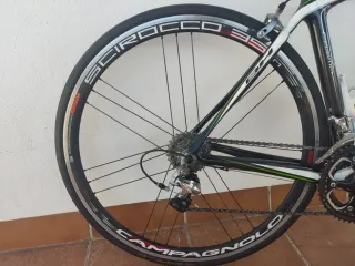 Bicicleta de carretera BH