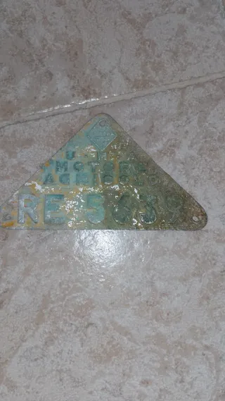 Targa UMA Motori Agricoli D'epoca RE 5639